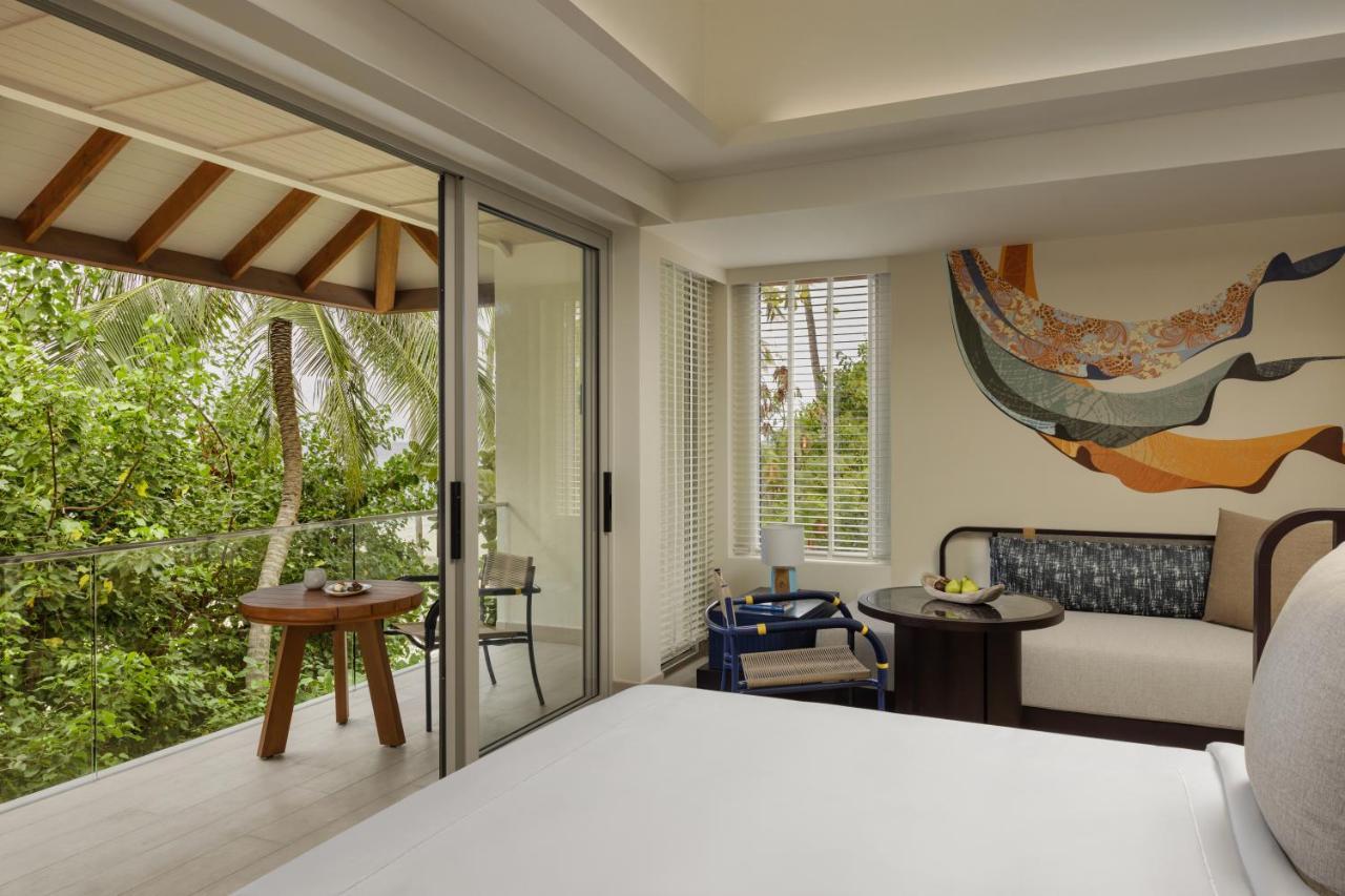 Avani Plus Fares Maldives Resort - 50 Percent Off On Seaplane Transfer For Minimum Stay Of 3 Nights And More For Stays Until 31 October 2025 Kendhoo Esterno foto