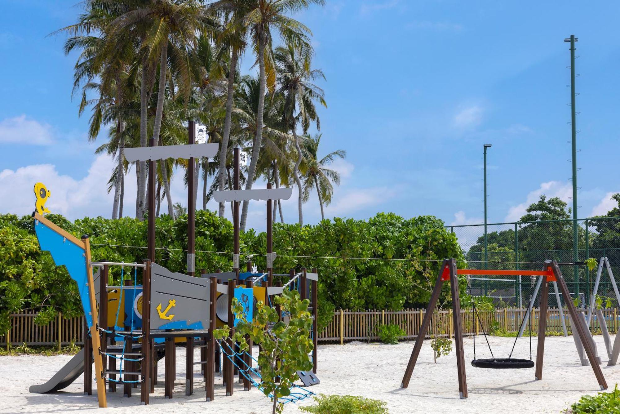 Avani Plus Fares Maldives Resort - 50 Percent Off On Seaplane Transfer For Minimum Stay Of 3 Nights And More For Stays Until 31 October 2025 Kendhoo Esterno foto